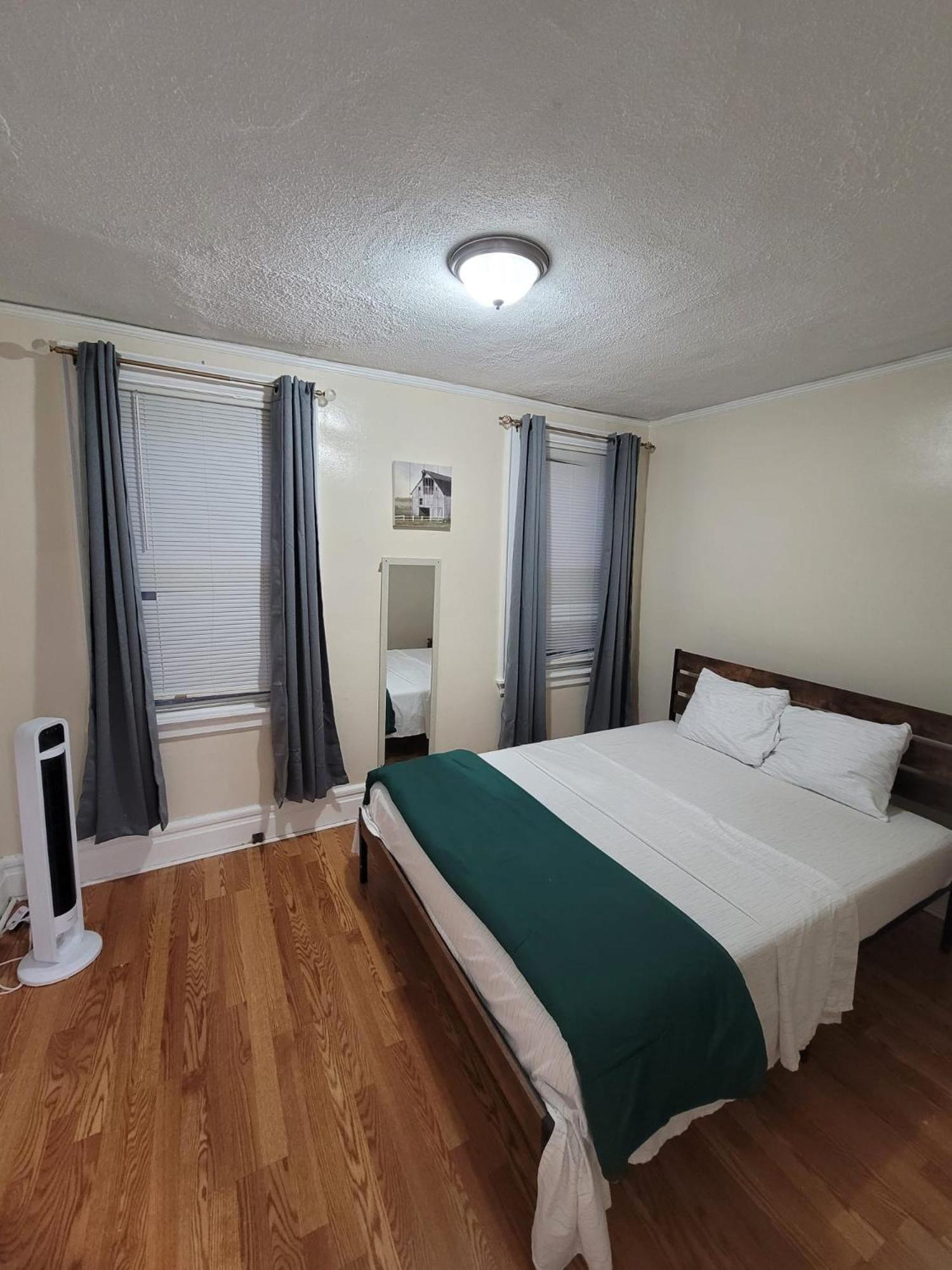 Z & Z Apartment Newark Esterno foto