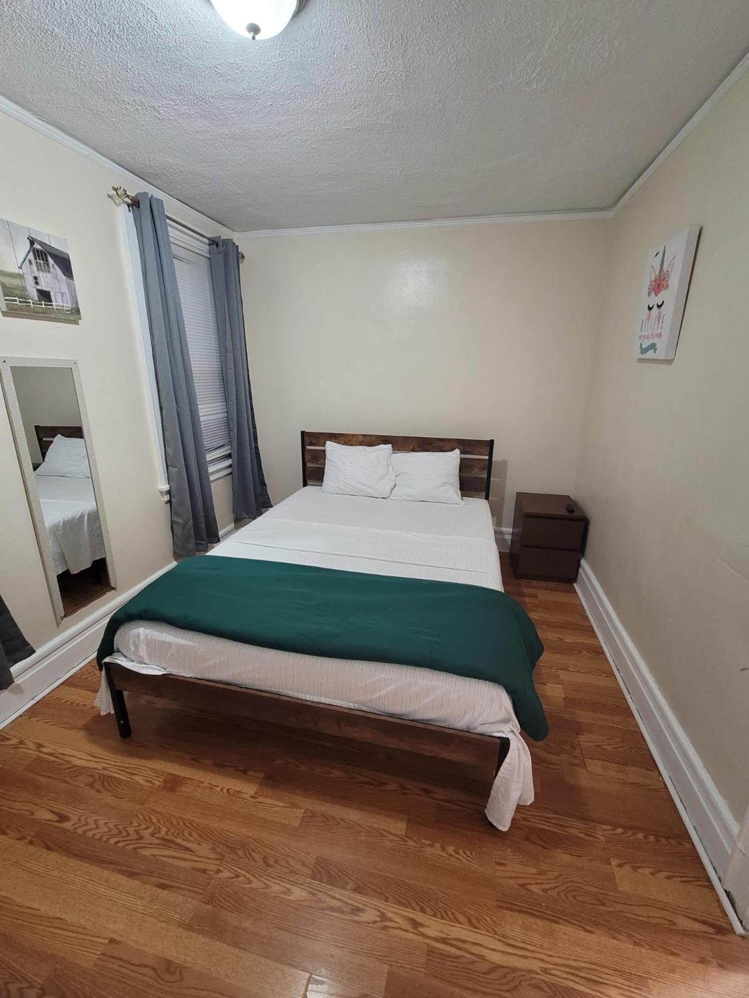 Z & Z Apartment Newark Esterno foto