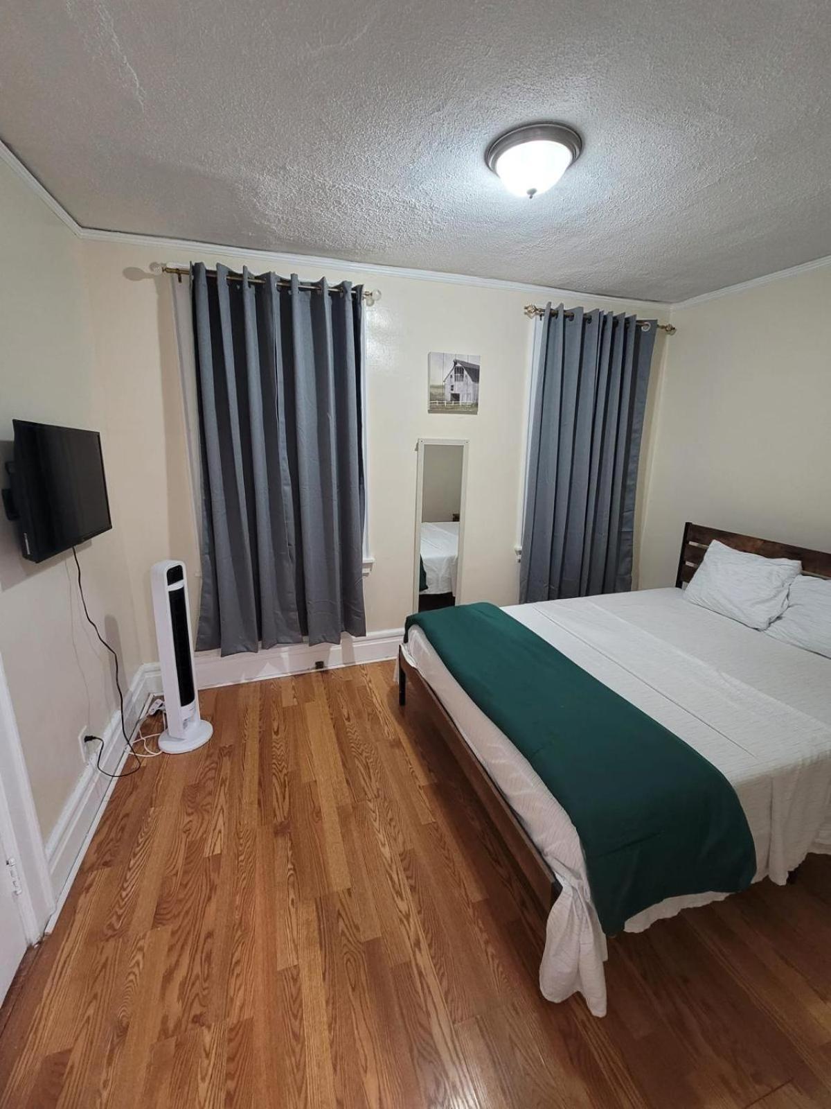 Z & Z Apartment Newark Esterno foto